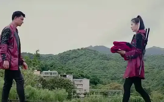 《火神战王》：一部关于复仇、救赎与成长的史诗，见证凡人如何锻造不屈的灵魂！